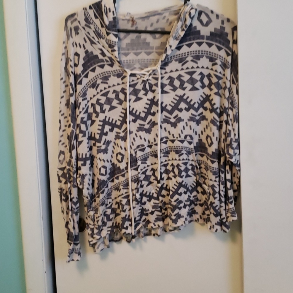 Long sleeve top